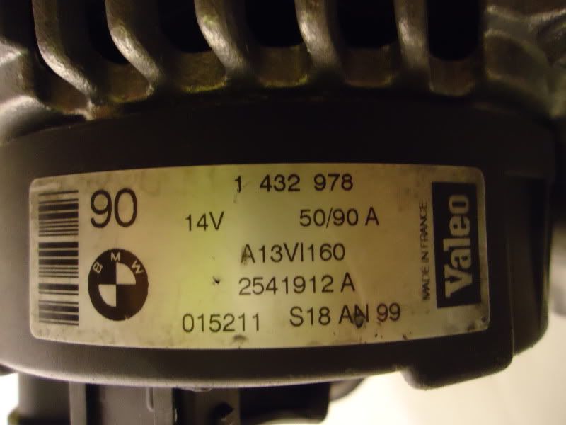 Lichtmaschine BMW E46 3 Valeo Limousine 323Ci 80//90 Ah Null Kilometer