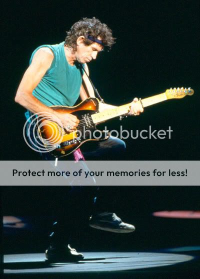 [GO] Las Guitarras de los Stones 1989_standard1967sunburst_DimoSafari_rscom