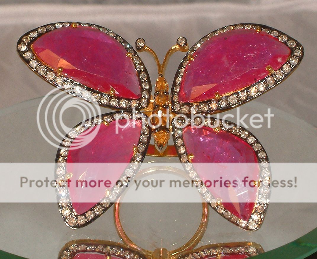 HUGE FABULOUS 18 CARAT GOLD RUBY DIAMOND MOVING BUTTERFLY RING 