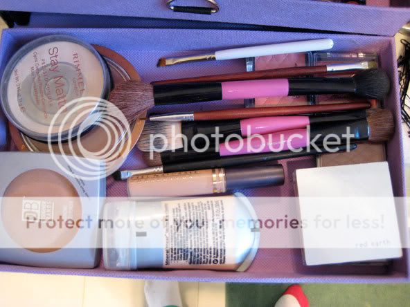 Your Makeup Collection :D - Page 11 6d6c233c