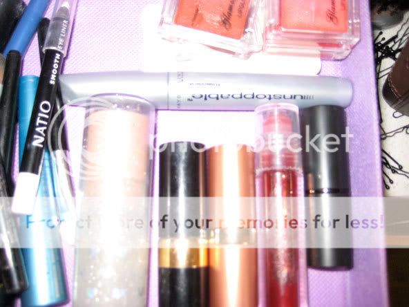 Your Makeup Collection :D - Page 11 D1a9576d