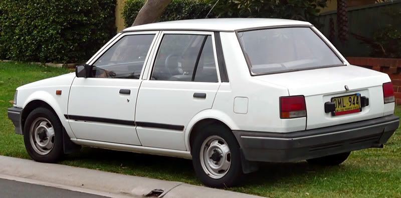 DaihatsuCharadeG11shop.jpg
