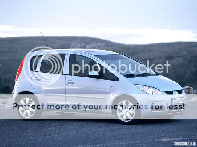 mitsubishi_colt_2004_03_s.jpg
