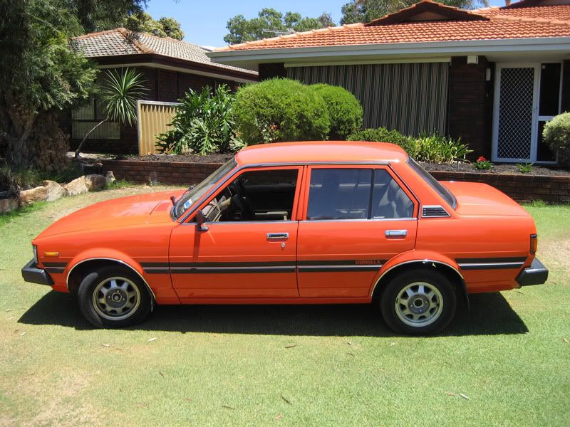 toycorolla79.jpg