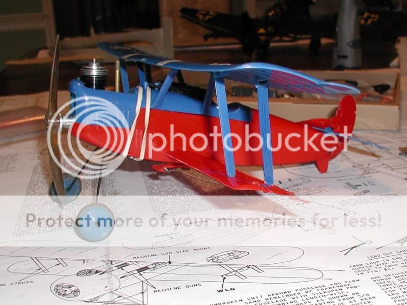 A little Fokker saved from the scrap heap.... Foker%20fini%20Sky%20013_zpsyircybip