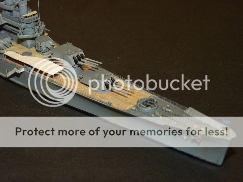 USS Columbus - CA 74 1/700 Trumpeter P1070938_zpsvsnrbddl