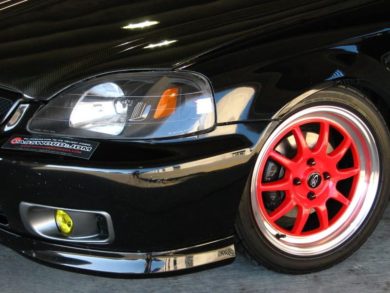 Rota GT3 rouge 16'' 4X100+Yokohama ES100 | MontrealRacing.com