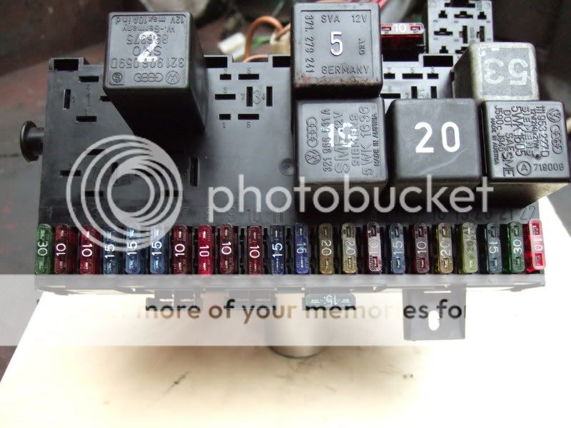 Fuse Box Layouts..  Picture229