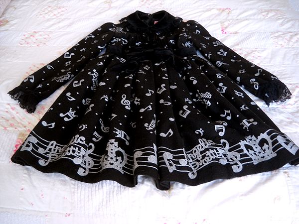 Old School Sweet Wardrobe Post! Old School Sweet Wardrobe Post!