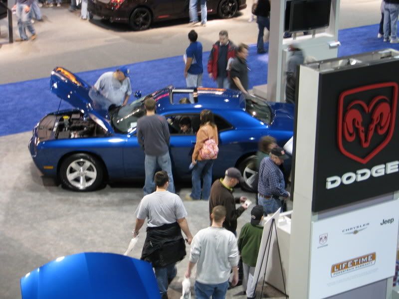 Pics from the 2009 auto show MAJOR DUW!!! Picture006