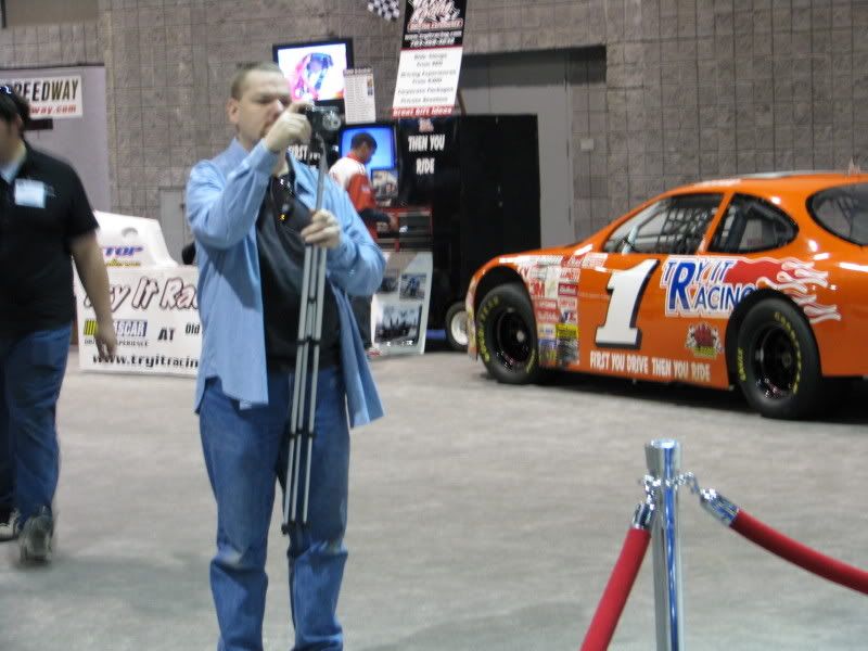 Pics from the 2009 auto show MAJOR DUW!!! Picture051