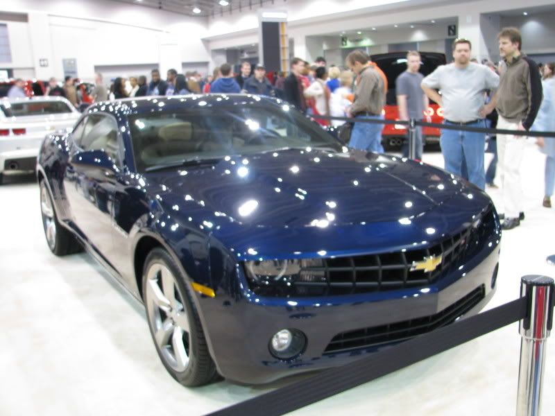 Pics from the 2009 auto show MAJOR DUW!!! Picture091
