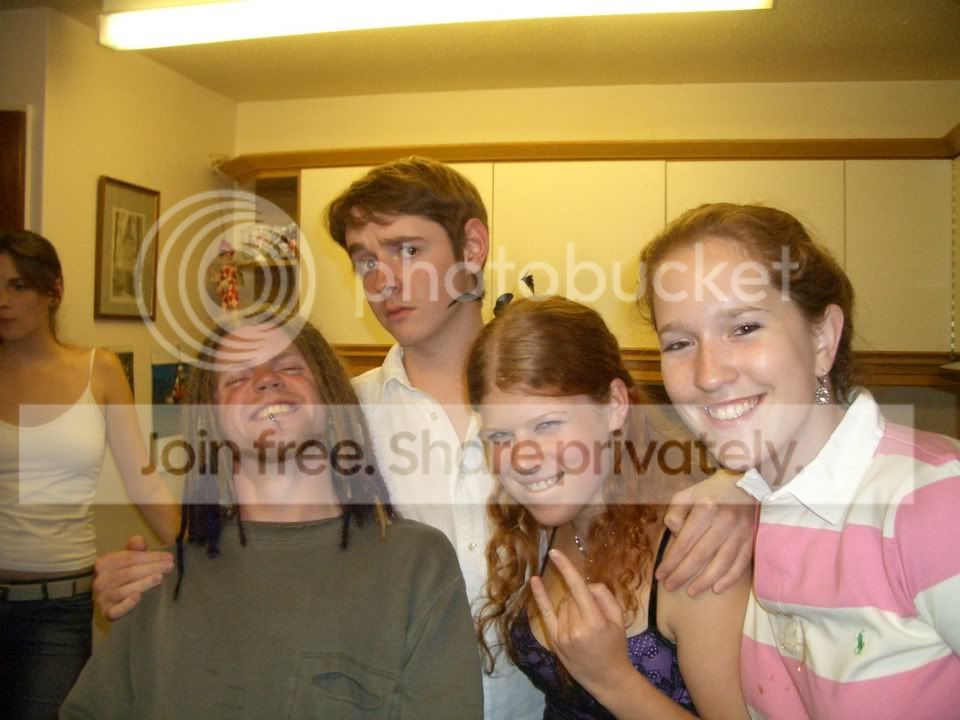 Image hosted by Photobucket.com