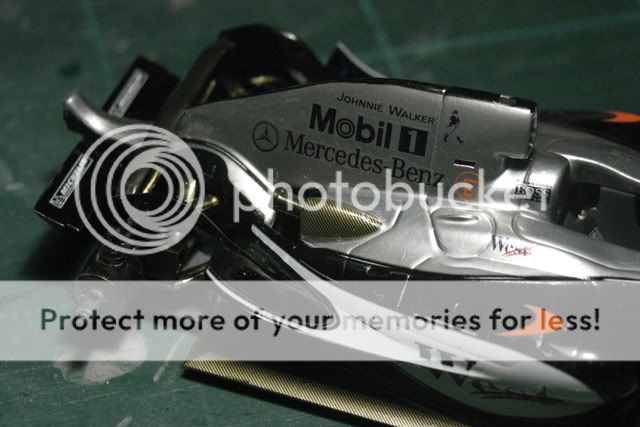 McLaren Mercèdes MP4-20 - Page 2 McLarenMP4-204