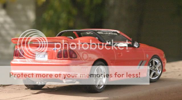 Mustang Saleen Speedster Photo160