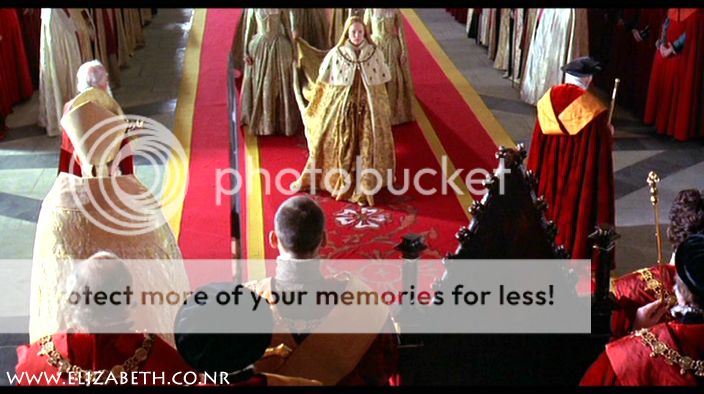DVD captures: The coronation of Elizabeth Coro19