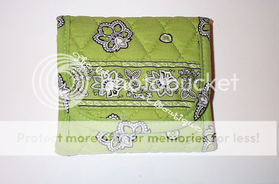 Vera Bradley Pocket Wallet In The Rare To Find Limited Edition Kiwi 