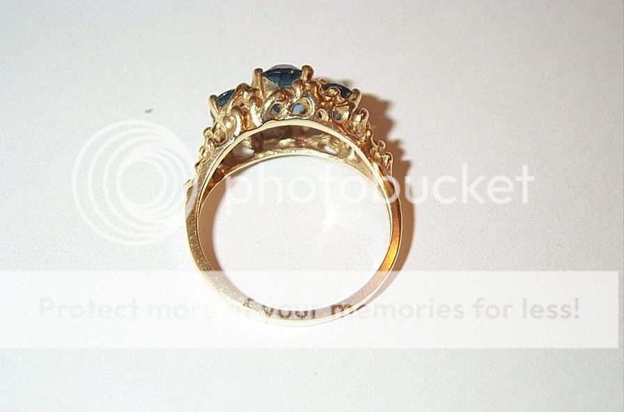 10K Yellow Gold Ladies Ring With Beautiful Blue Stones