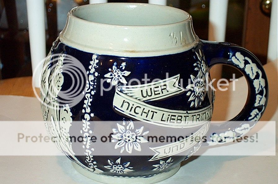 Very Nice Set Of 4 Half Liter Stein/ Mugs