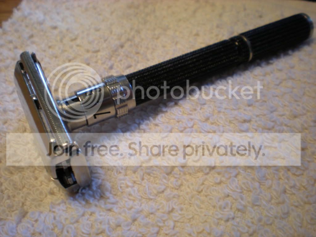 GilletteSuperAdjustableP201.jpg