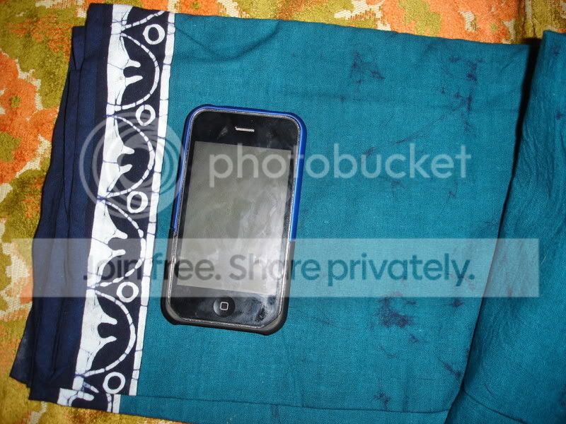 iphone001.jpg