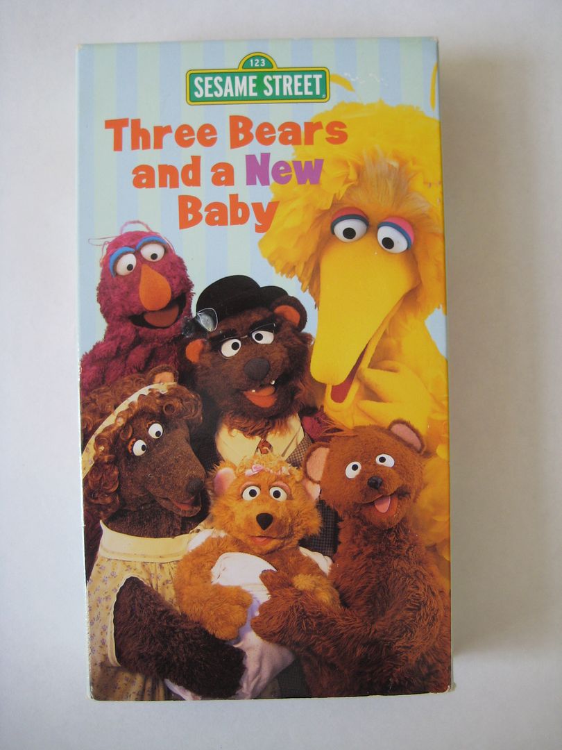 Sesame Street Three Bears and a New Baby VHS Jim Henson vtg 3 book ...