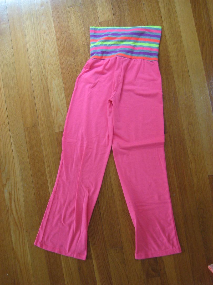 pink converse pants