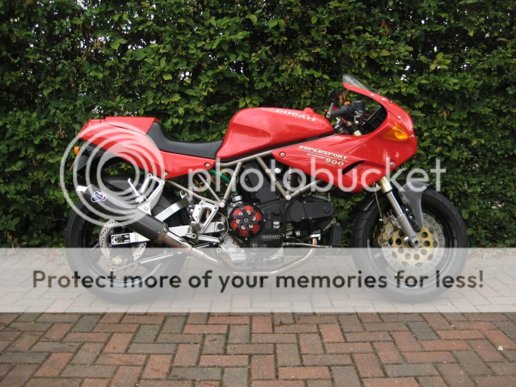 900SS Ducati 2009_09040020