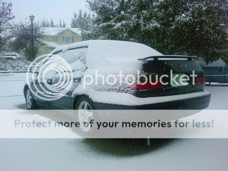 Yo car in the snow! 2-1