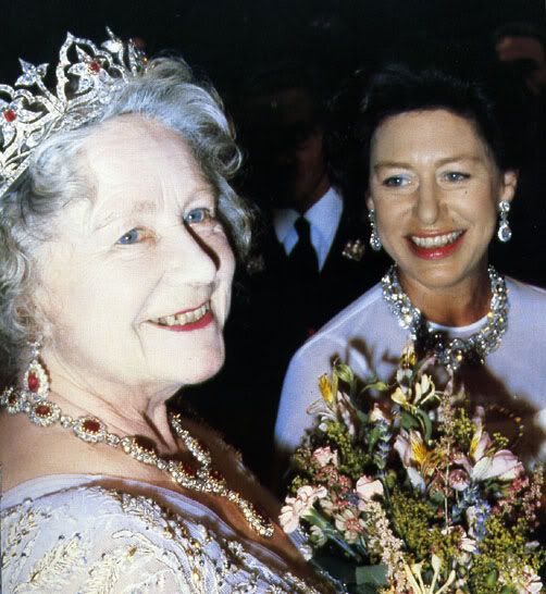 Royal Jewels of the World Message Board: Queen Elizabeth the Queen ...