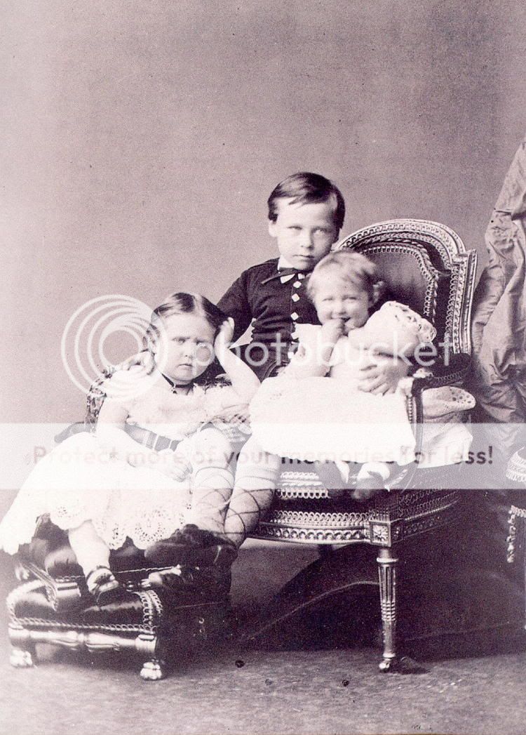 Prince Friedrich Wilhelm (Frittie) and Princess Marie (May) of Hesse ...