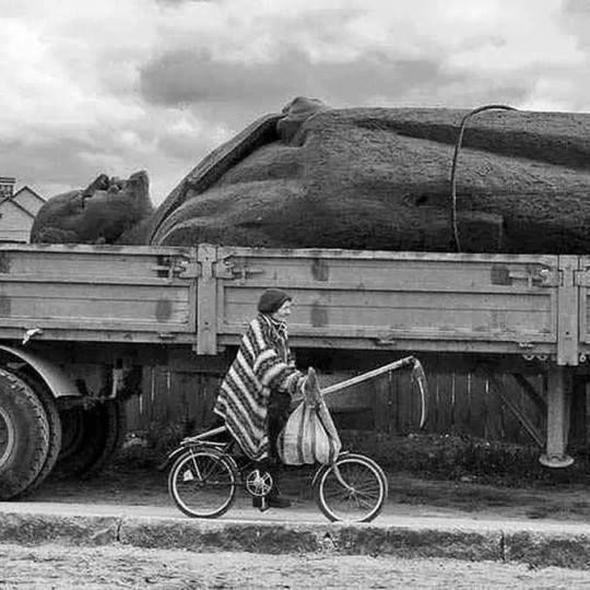 photo babulya-bike-kosa-lenin_zpstlr4b4mv.jpg