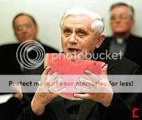 RATZINGER3.jpg