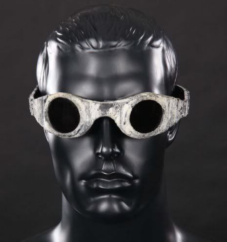 Riddick (Vin Diesel) UV6 Goggles | riddickarchive