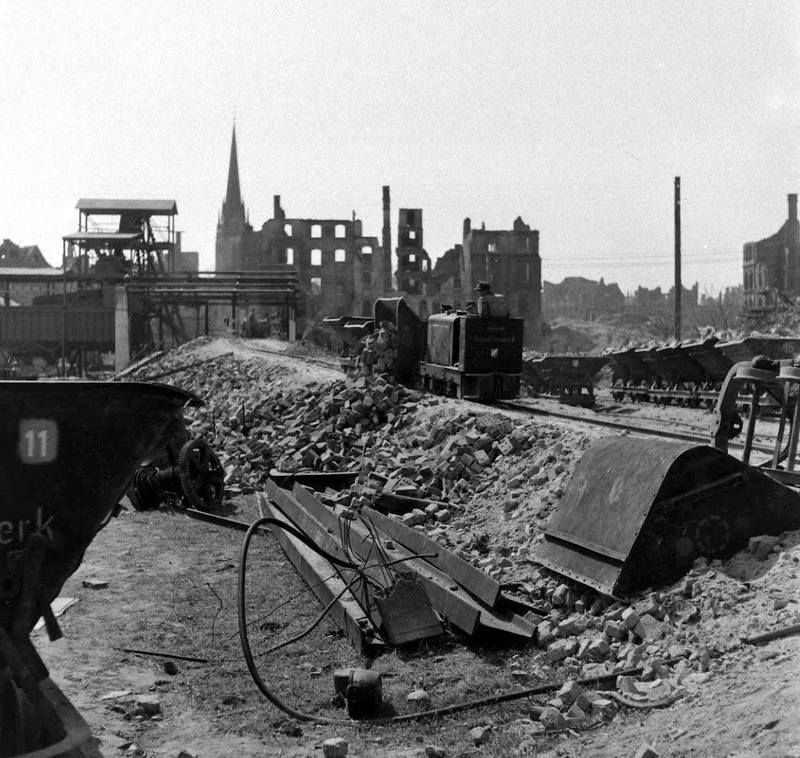 Narrow Gauge Clearing Rubble in Kessel, 1945-46 | National Preservation