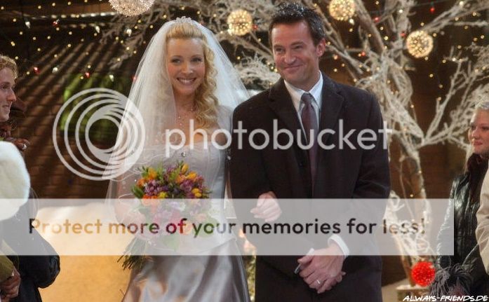 http://img.photobucket.com/albums/v422/ILoveMatthewPerry/10129.jpg