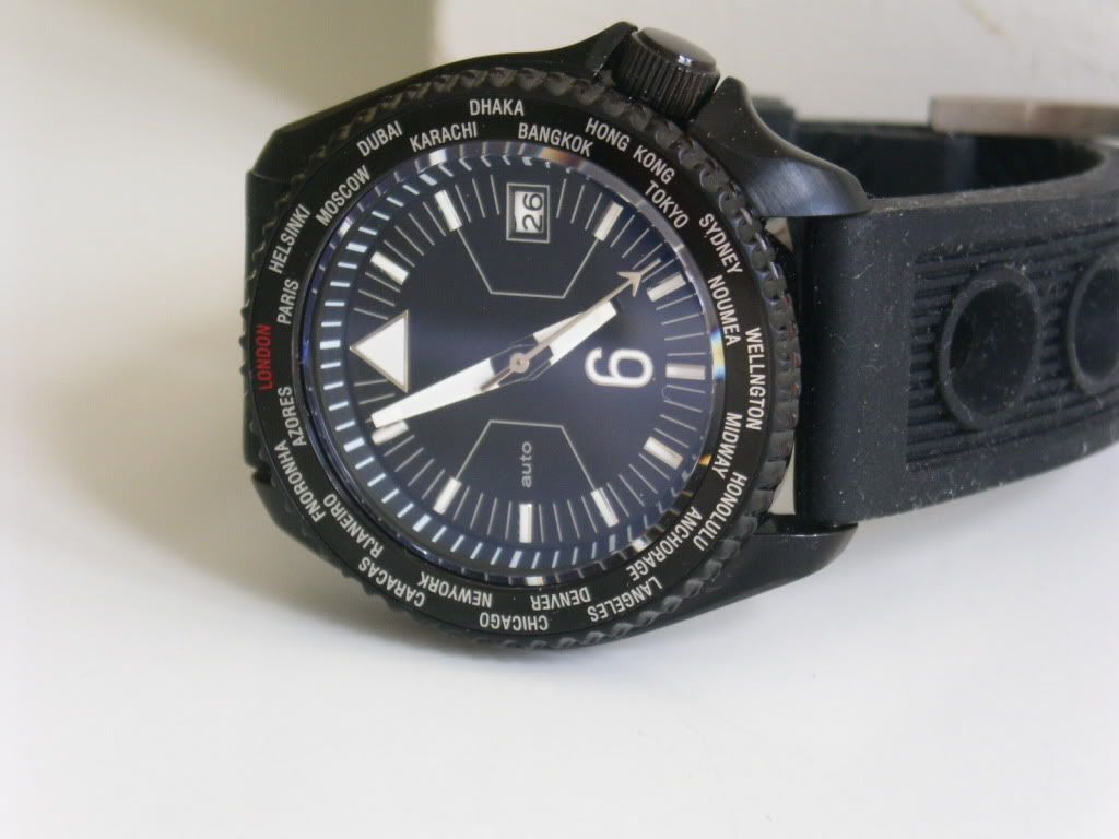 Achat Montre double fuseaux horaires - besoin conseils PICT0002