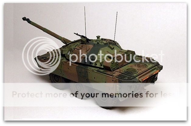 AMX 10 RC MODEL MINIATURE Amx104_zpsf686156c