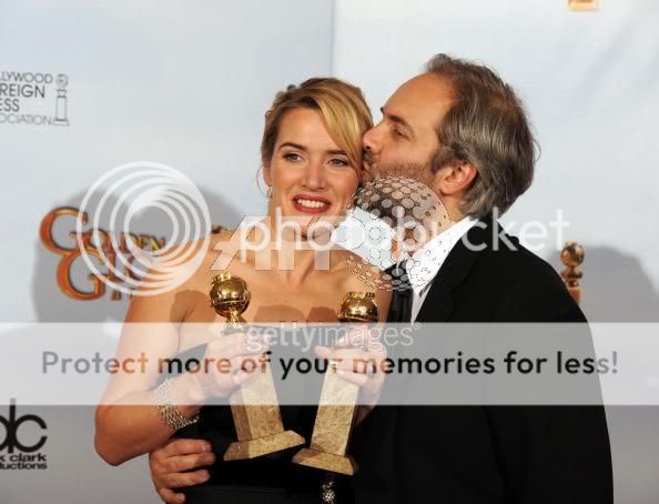 Et DEUX Golden Globes pour Kate!!!!!!!! 84249438