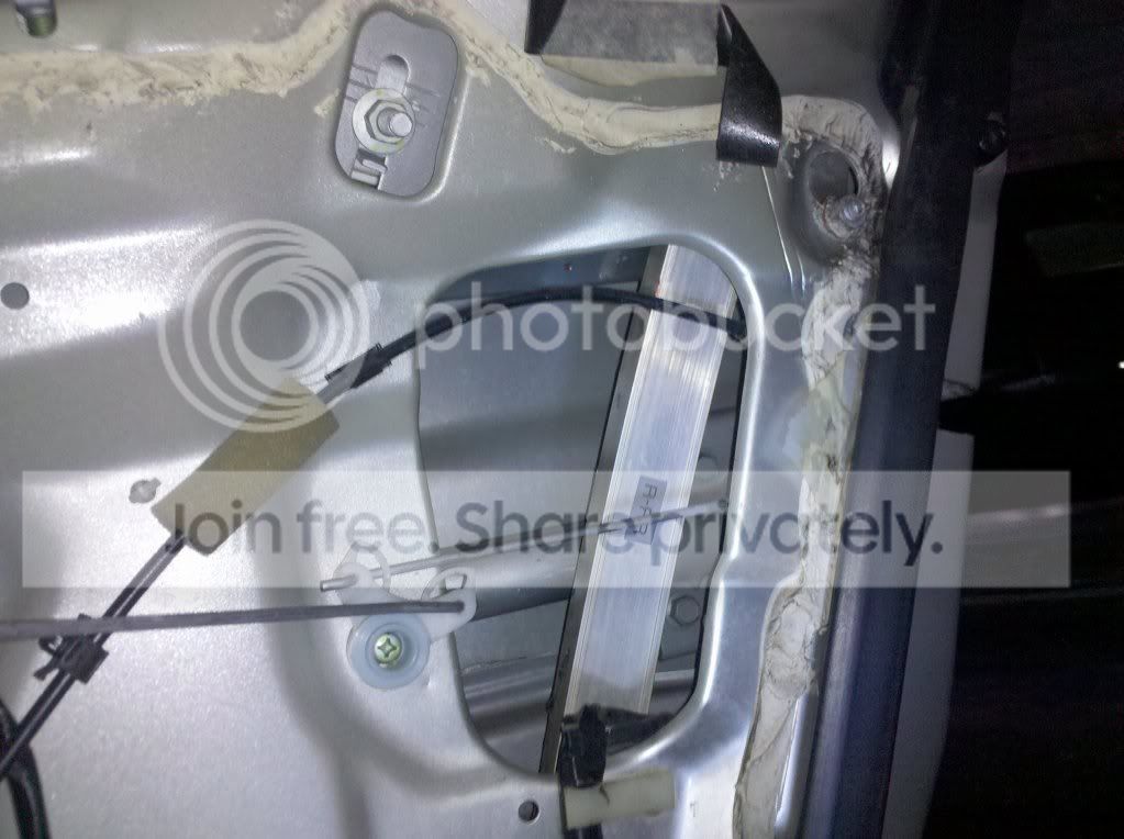 How To Grease Car Window Tracks at James Glassop blog