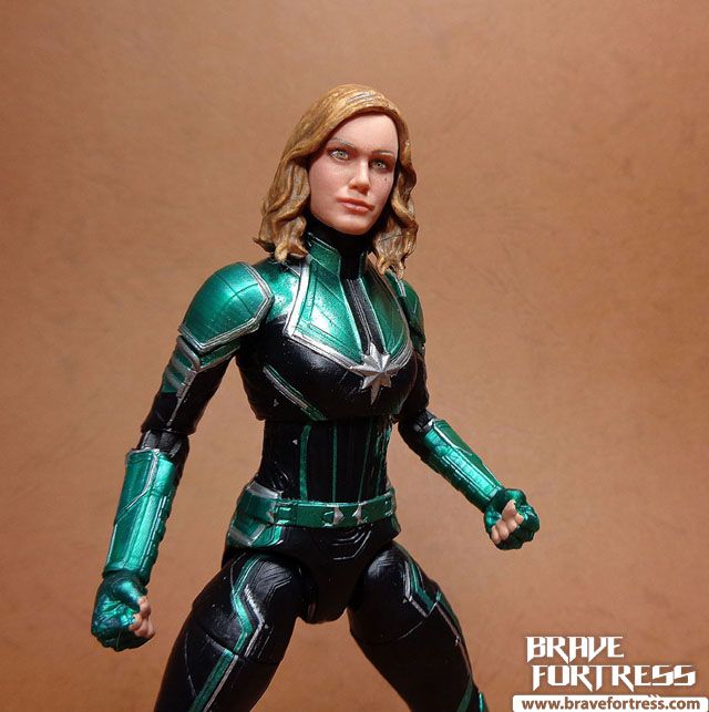 captain marvel starforce marvel legends