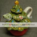 Pfaltzgraff Sculpted Tea Pot for One Christmas Heritage  