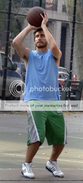 Jake Gyllenhaal Jakebball_nyc2