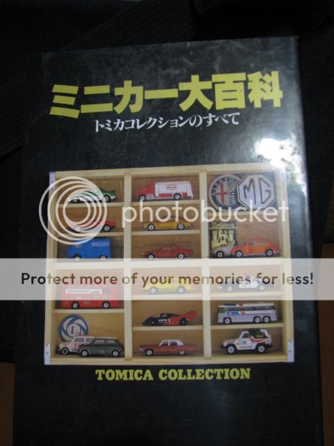 Literatura: "Tomica Collection" Tomica001