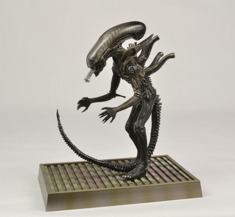 Konami Aliens Collection - Aliens 1979 Alien Figure NEW Japanese Import