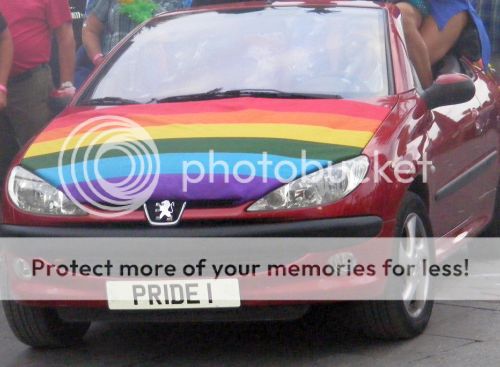 Benidorm Pride 2011 (Hình và Video) LT-12200p1-BenidormPride2011