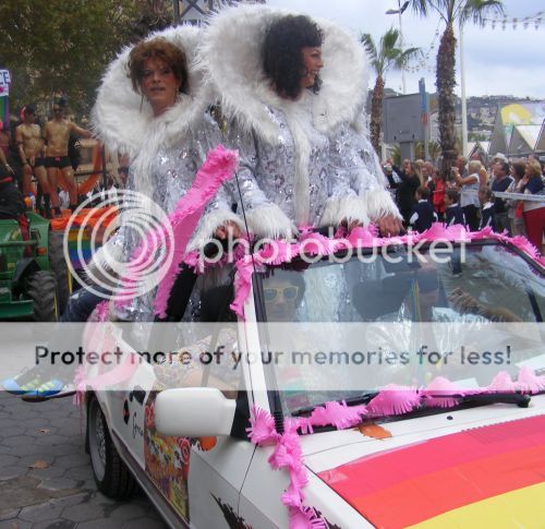 Benidorm Pride 2011 (Hình và Video) LT-12200p4-BenidormPride2011