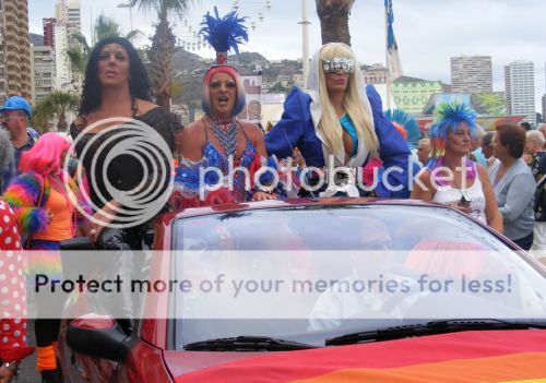 Benidorm Pride 2011 (Hình và Video) LT-12200p6-BenidormPride2011