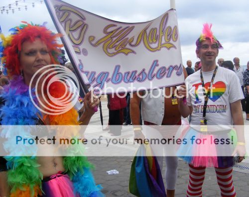 Benidorm Pride 2011 (Hình và Video) LT-12200p7-BenidormPride2011