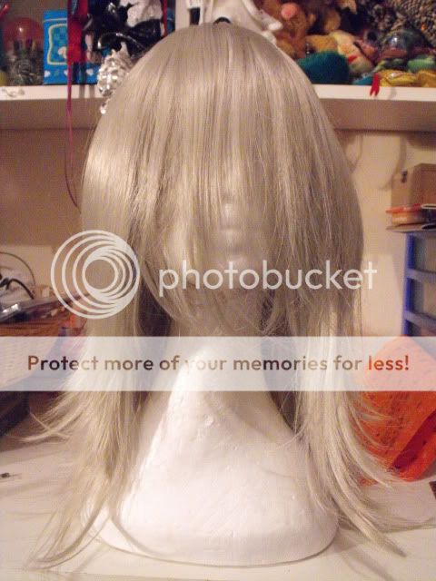 [Seller] Three wigs - Long Silver, Short White, Short Dark Blonde 25940a80